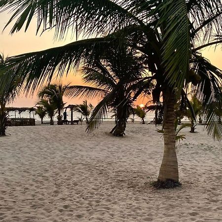 Santana Beachclub Sanyang Exteriér fotografie