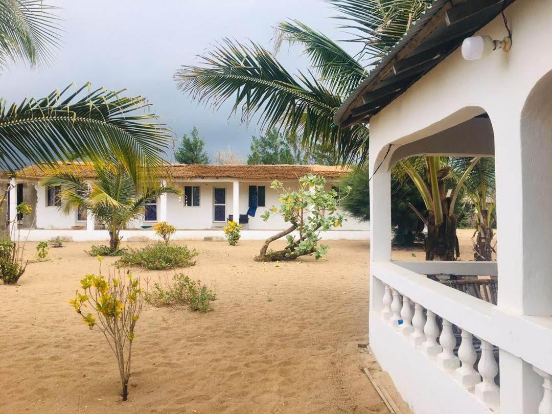 Santana Beachclub Sanyang Exteriér fotografie